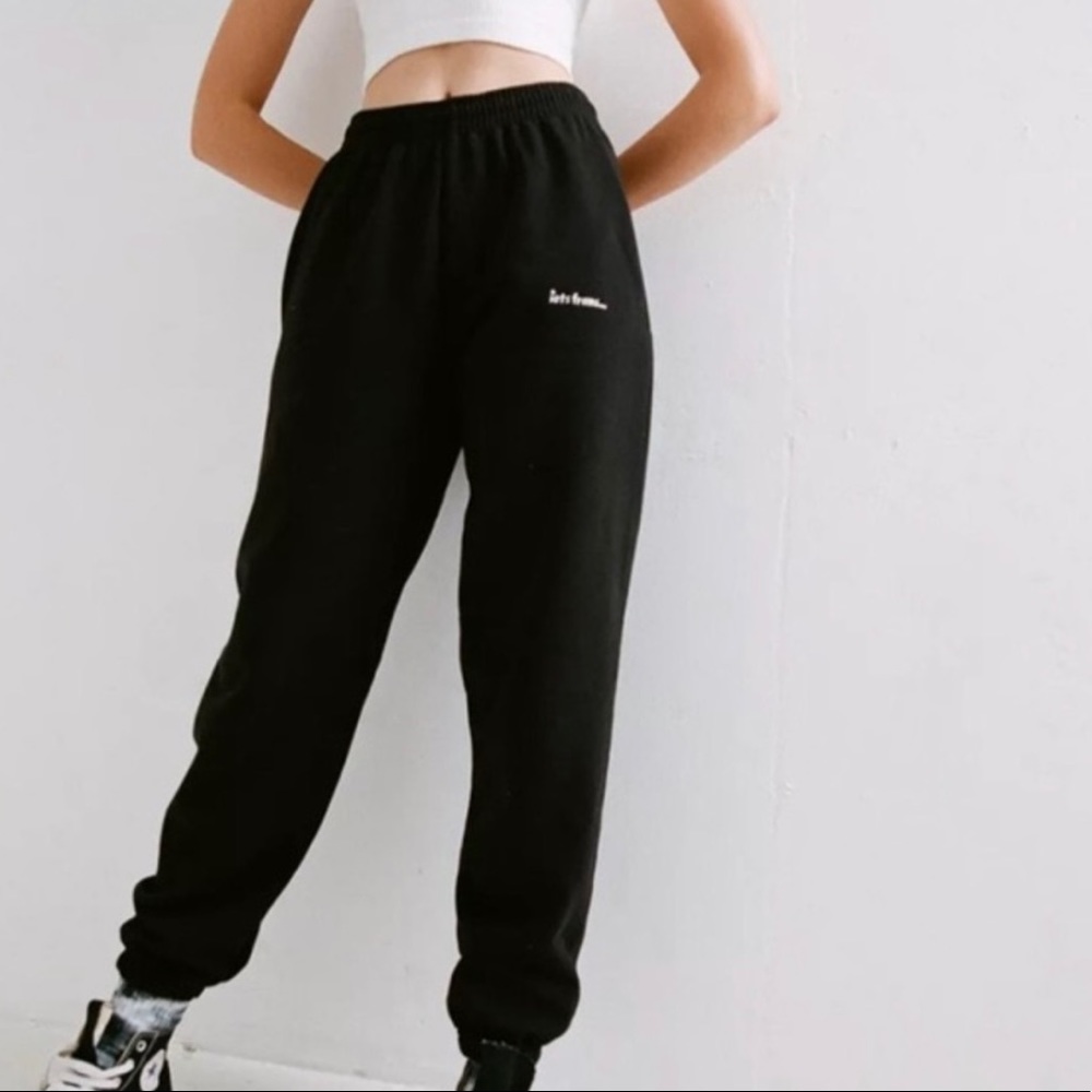 Black sweatpants